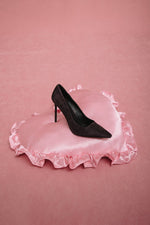 Dunkelbraune Damen-High-Heels von Estro aus natürlichem Velours mit Stilettoabsatz.