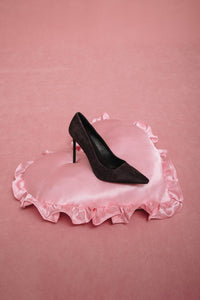 Dunkelbraune Damen-High-Heels von Estro aus natürlichem Velours mit Stilettoabsatz.