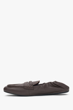 Dunkelbraune Damen-Loafer von Estro mit flexibler Sohle und weichem Fersenteil.