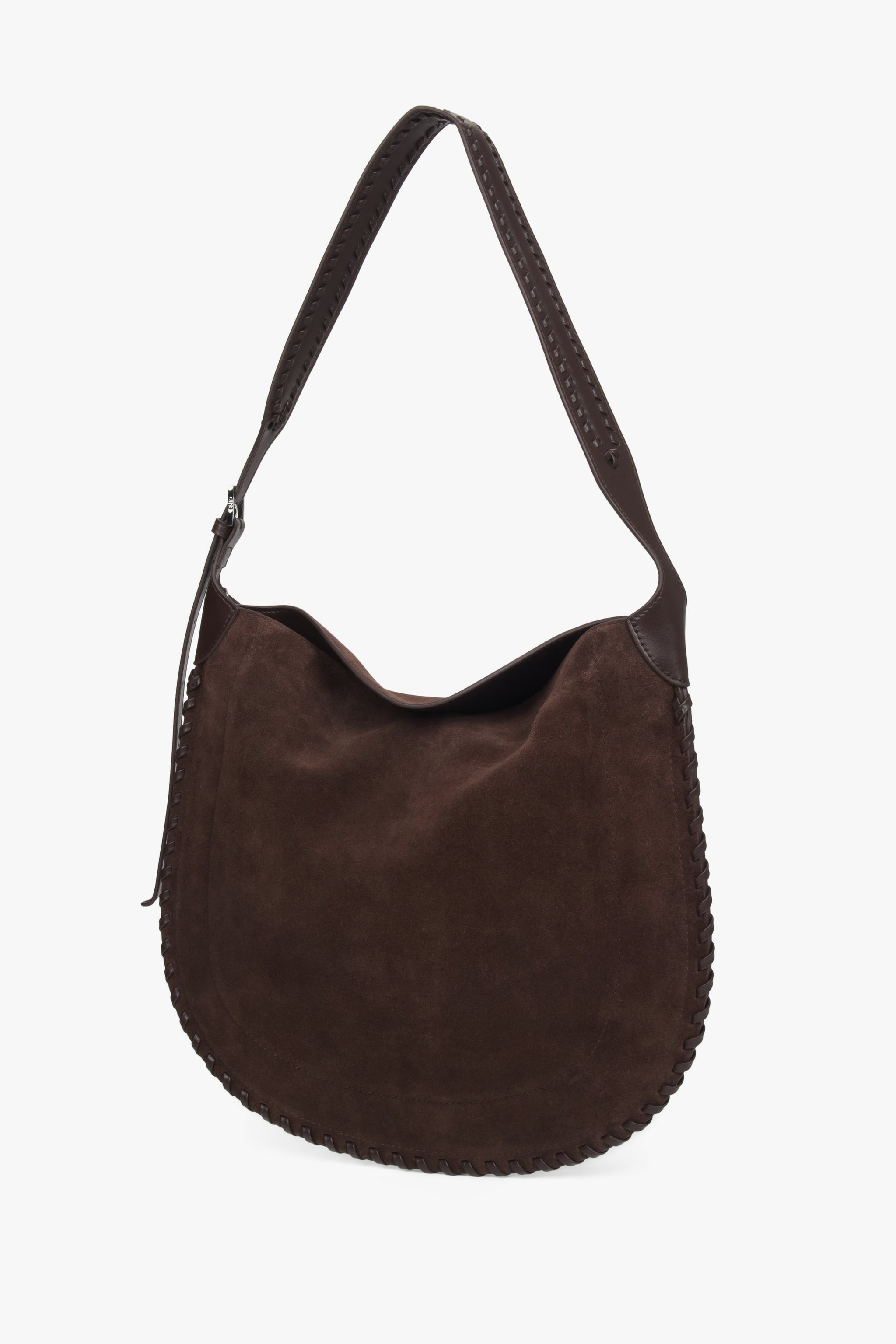 Dunkelbraune Schultertasche für Damen in geräumiger Form mit langem Schulterriemen.