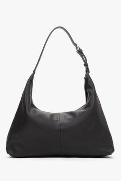 Rückansicht der eleganten dunkelbraunen Shopper-Tasche aus glattem Leder.