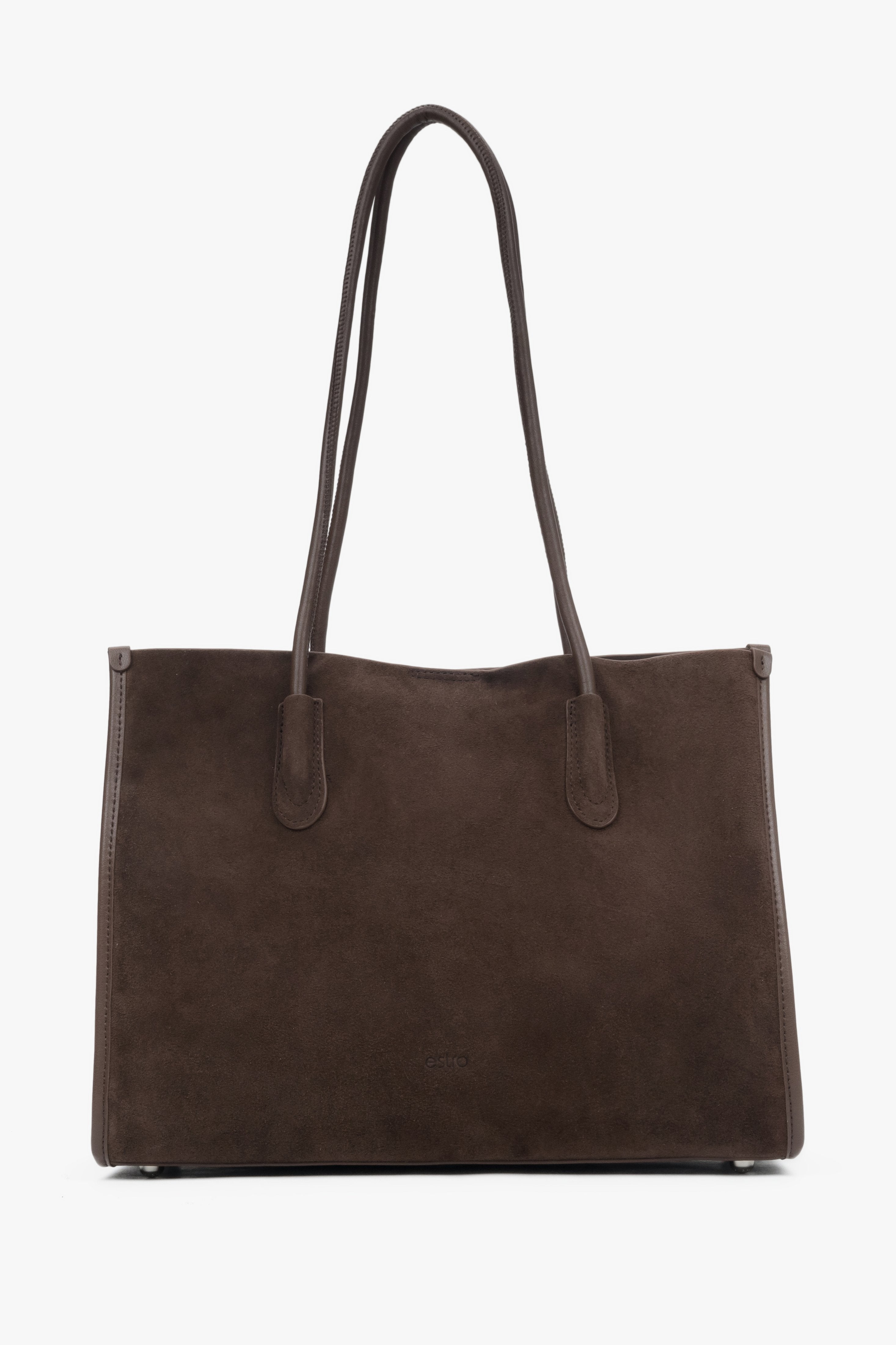 Frontale Ansicht der geräumigen dunkelbraunen Damen-Shopper-Tasche aus weichem Naturvelours mit langen Henkeln 