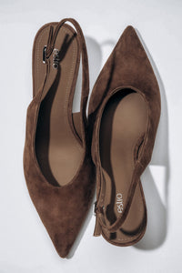 Dunkelbraune Damen-Slingpumps aus echtem Velours von oben mit spitzer Schuhspitze