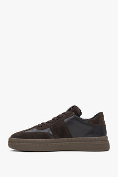 Klassische Profilansicht des eleganten braunen Damen-Wintersneakers auf hellem Untergrund