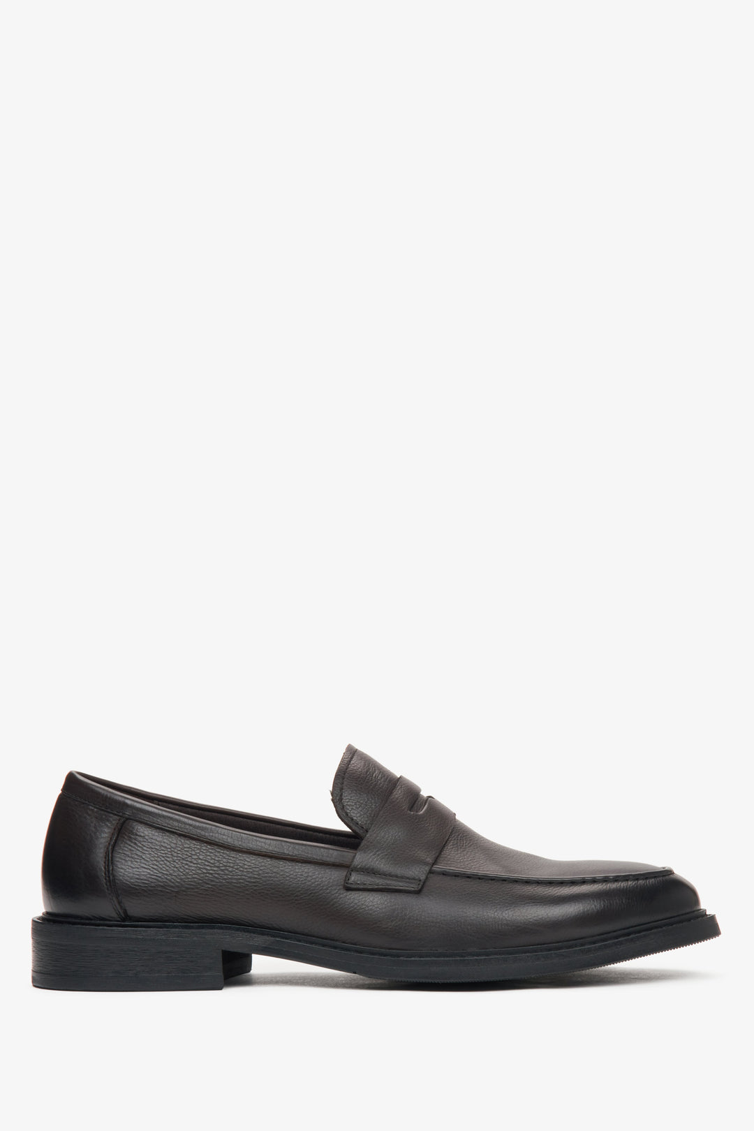 Klassische Loafer für Herren in dunkelbraunem Echtleder Estro ER00115808