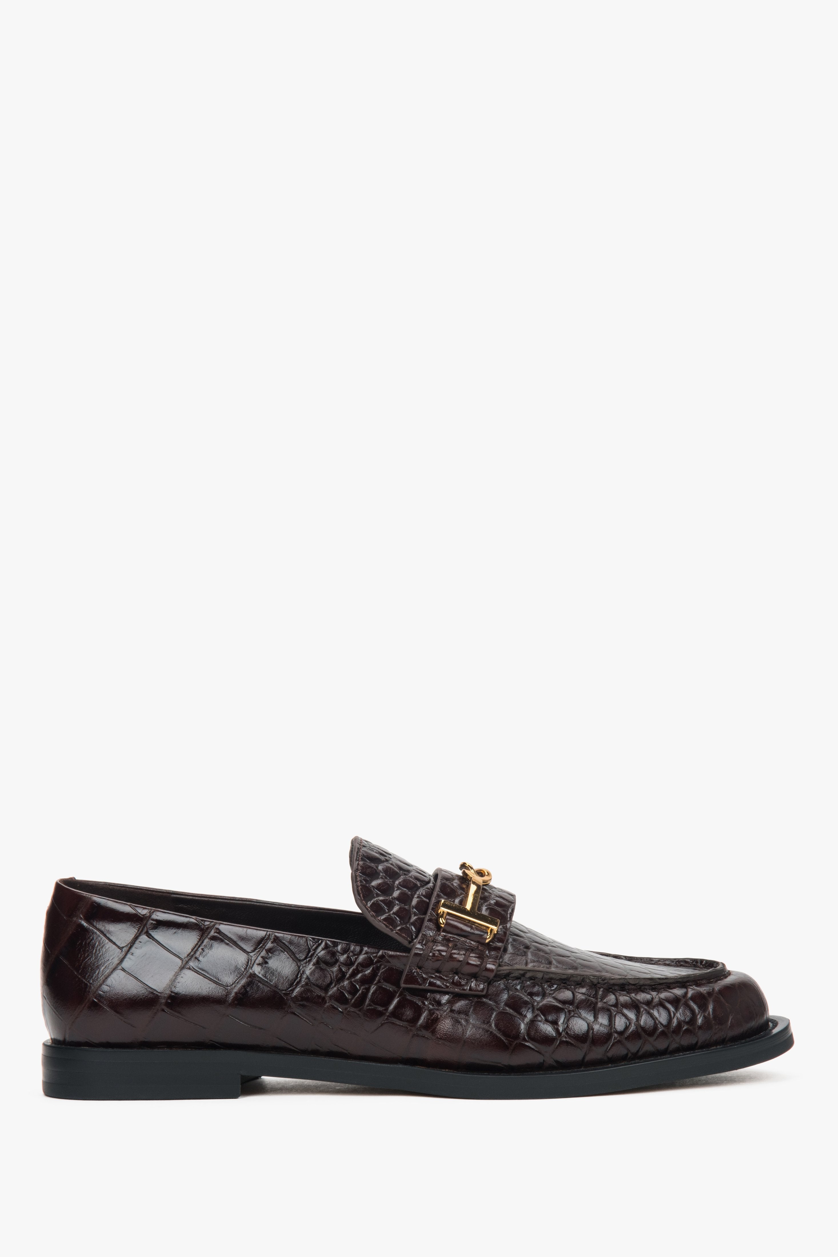 Dunkelbraune Damen-Mokassins aus Lackleder mit Zierschnalle Estro ER00118508.