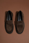 Klassische dunkelbraune Damen-Penny-Loafer aus italienischem Velours Estro ER00116792