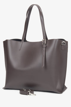Stilvoller dunkelbrauner Damen-Shopper von Estro aus edlem italienischem Naturleder.