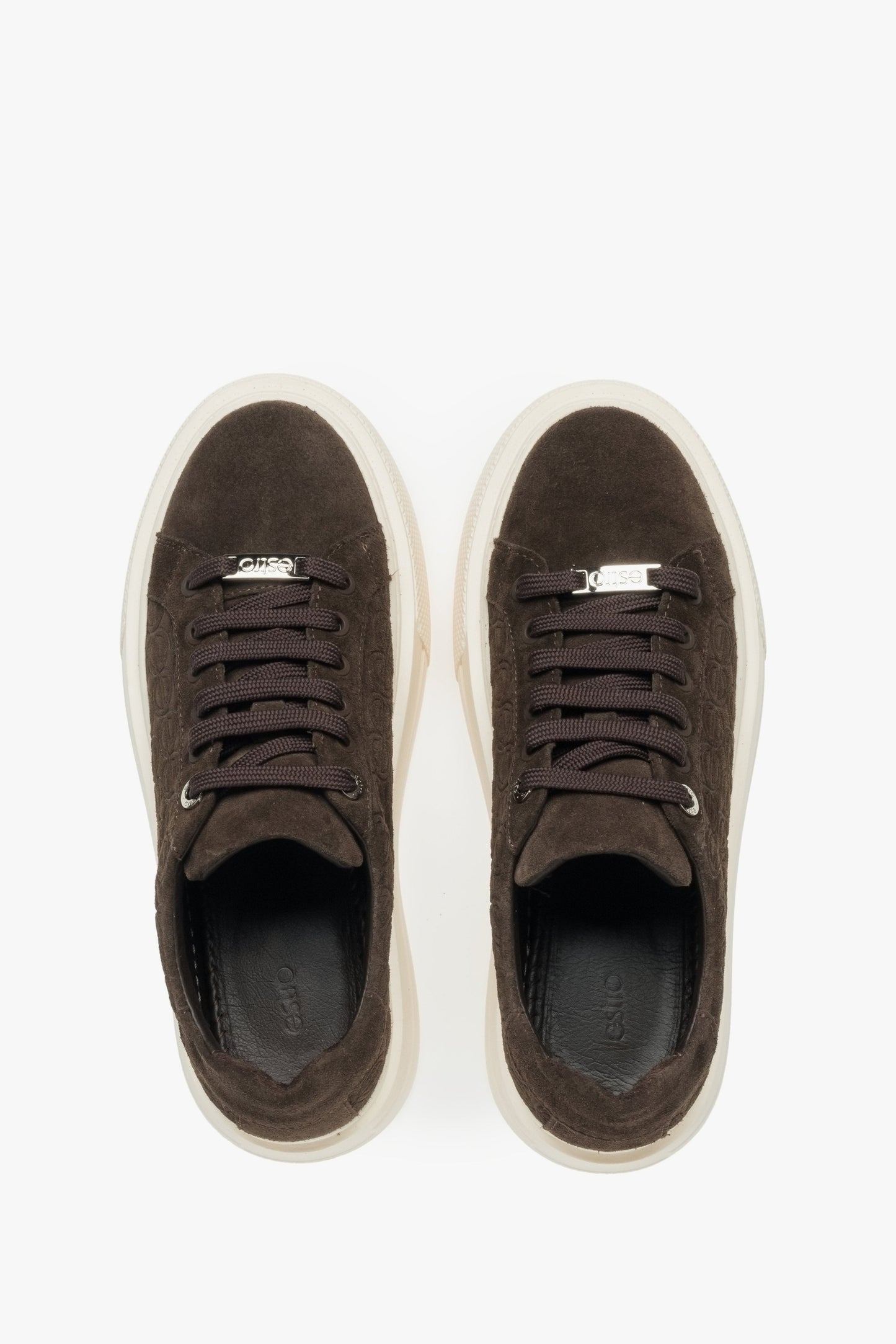 Stilvolle dunkelbraune Damen-Sneaker aus natürlichem Velours von Estro.