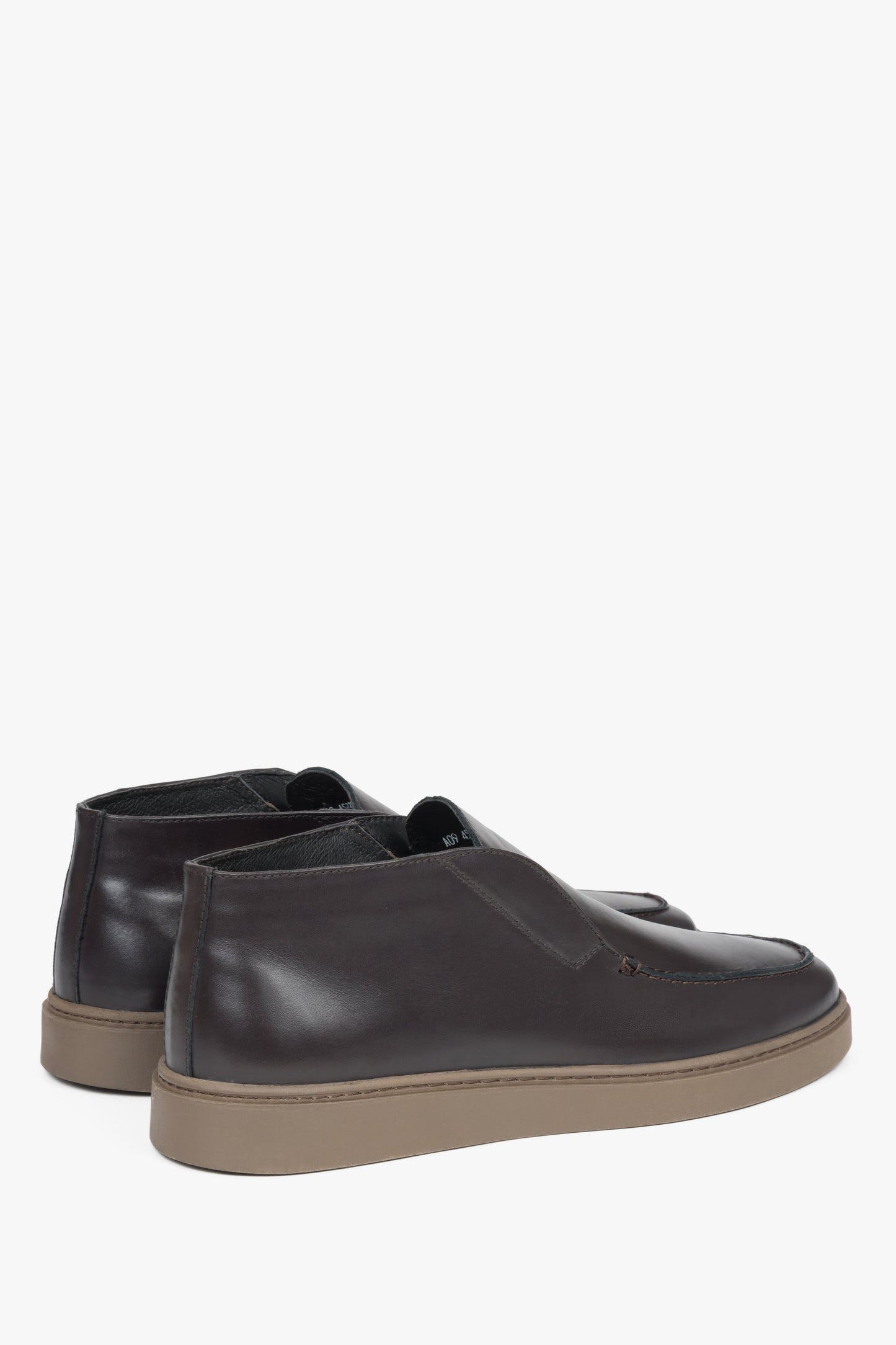 Hohe Herren-Loafer von Estro. Dunkelbraun, aus Premium-Echtleder aus Italien.