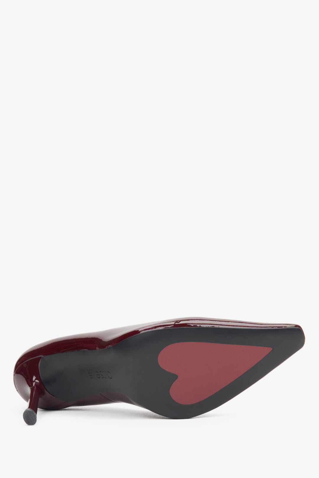Lackleder-Pumps für Damen in Bordeaux von Estro mit spitzer Form.