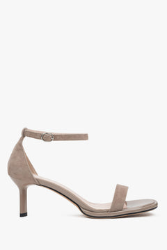 Elegante Damen-Sandalette in Beige aus echtem Velours Estro ER00116984.
