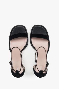 Klassische schwarze Damen-Sandalen von Estro aus echtem Leder – perfekt für Sommerabende, mit einem eleganten Absatz, der für eine anspruchsvolle Note sorgt.