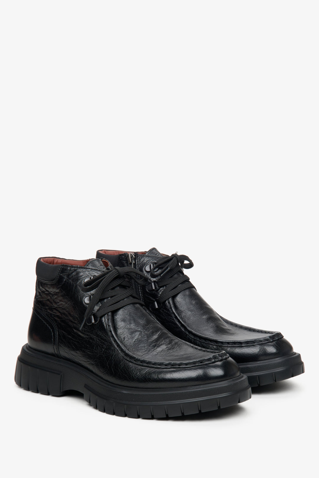 Elegante Herren-Stiefelette aus schwarzem Leder Estro ER00114069.