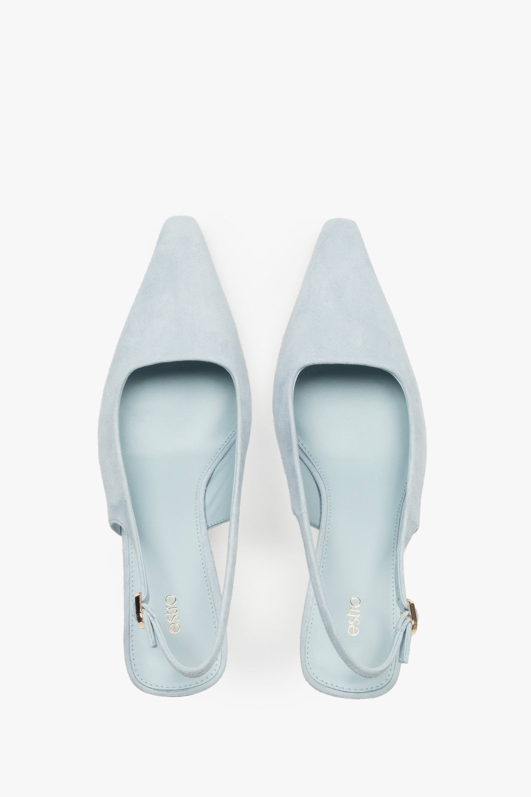 Stilvolle Damen-Slingpumps in Blau von Estro aus weichem Velours mit komfortablem, niedrigem Absatz.