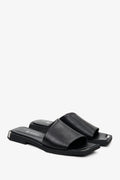 Schwarze flache Mules aus italienischem Leder, Modell Estro ER00109615