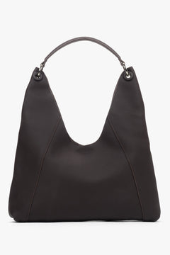 Schräge Ansicht der eleganten Damen-Shopper-Tasche mit verstärktem Henkel.