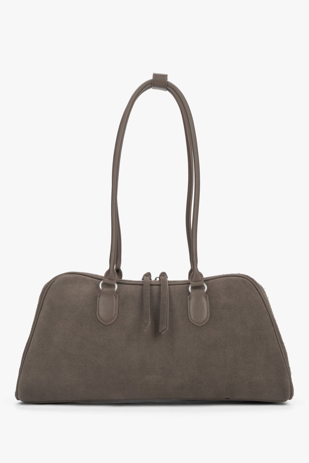Frontalansicht der länglichen graubeigen Damen-Handtasche aus Veloursleder mit aufgestellten, langen Tragehenkeln