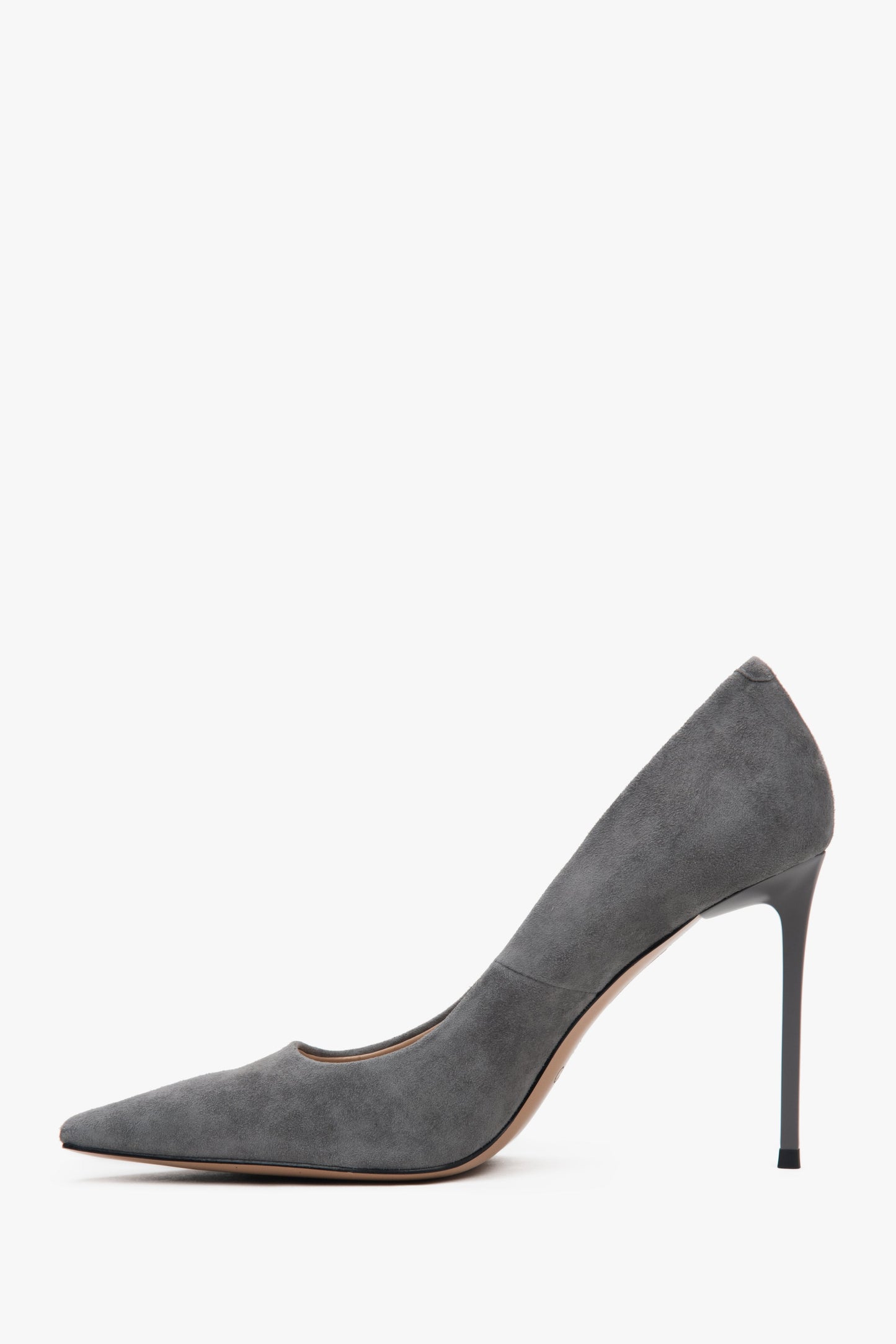 Elegante Pumps mit spitzer Kappe und hohem Absatz Estro ER00117235