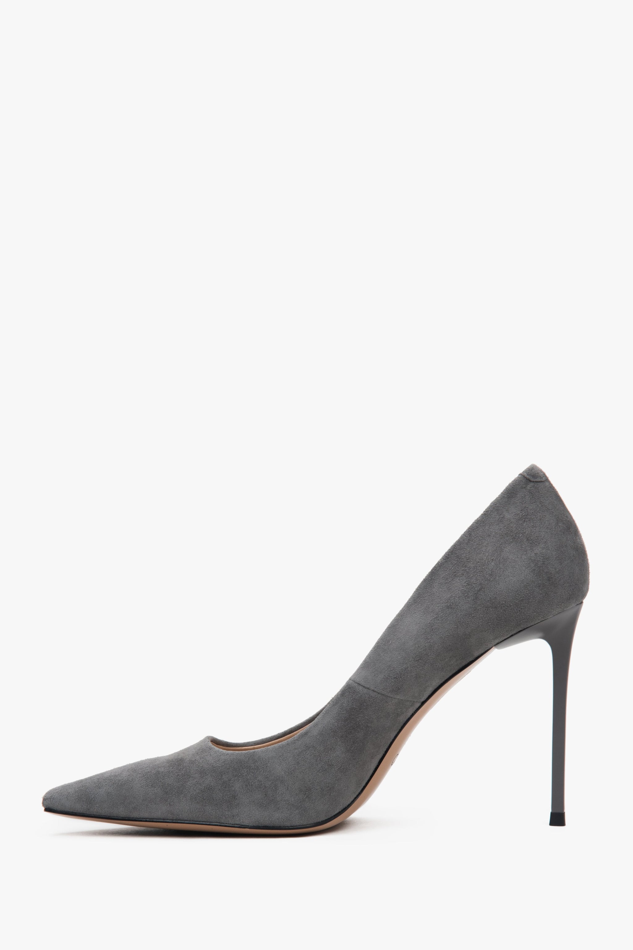 Elegante Pumps mit spitzer Kappe und hohem Absatz Estro ER00117235