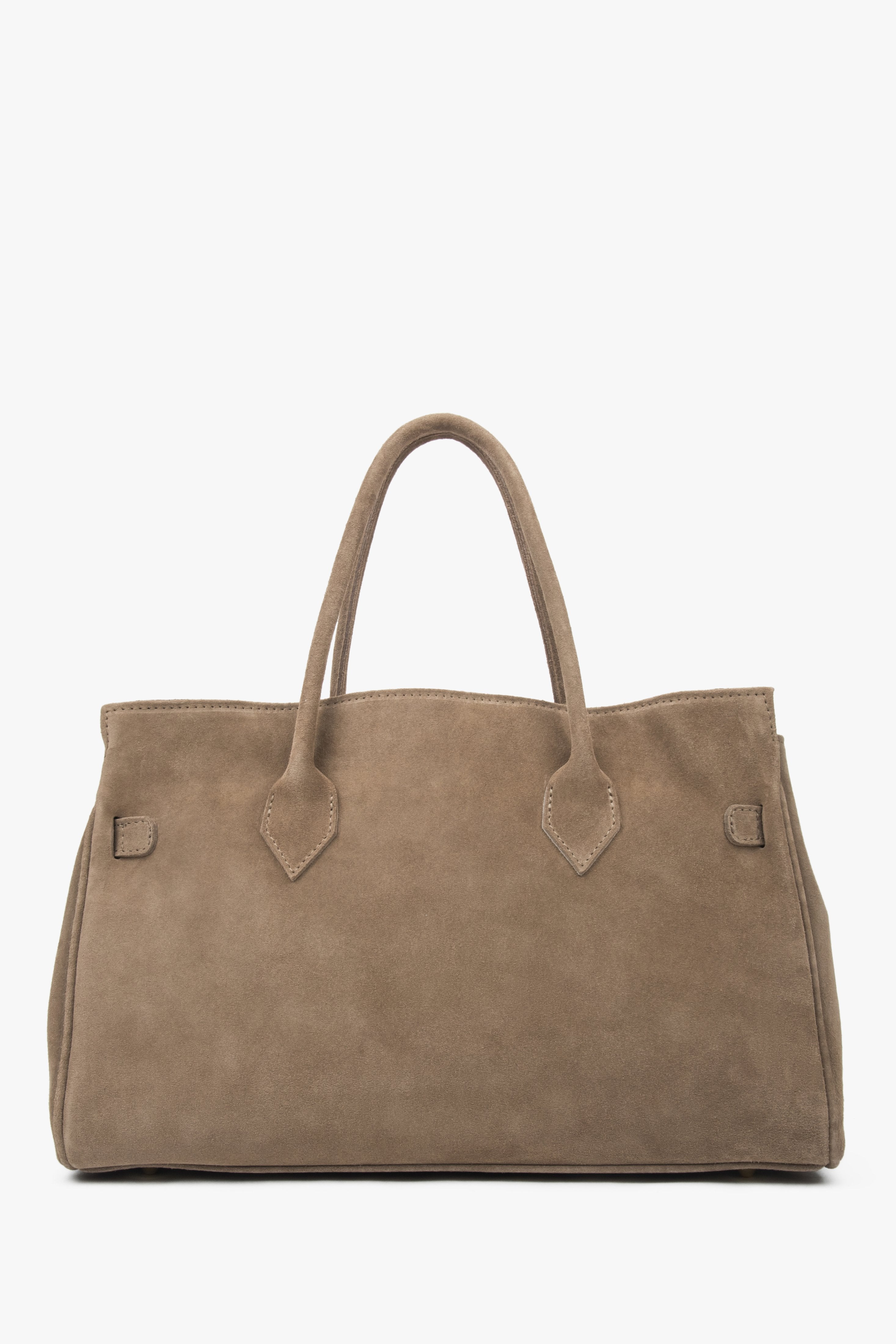Klassische braune Handtasche im Großformat von Estro.