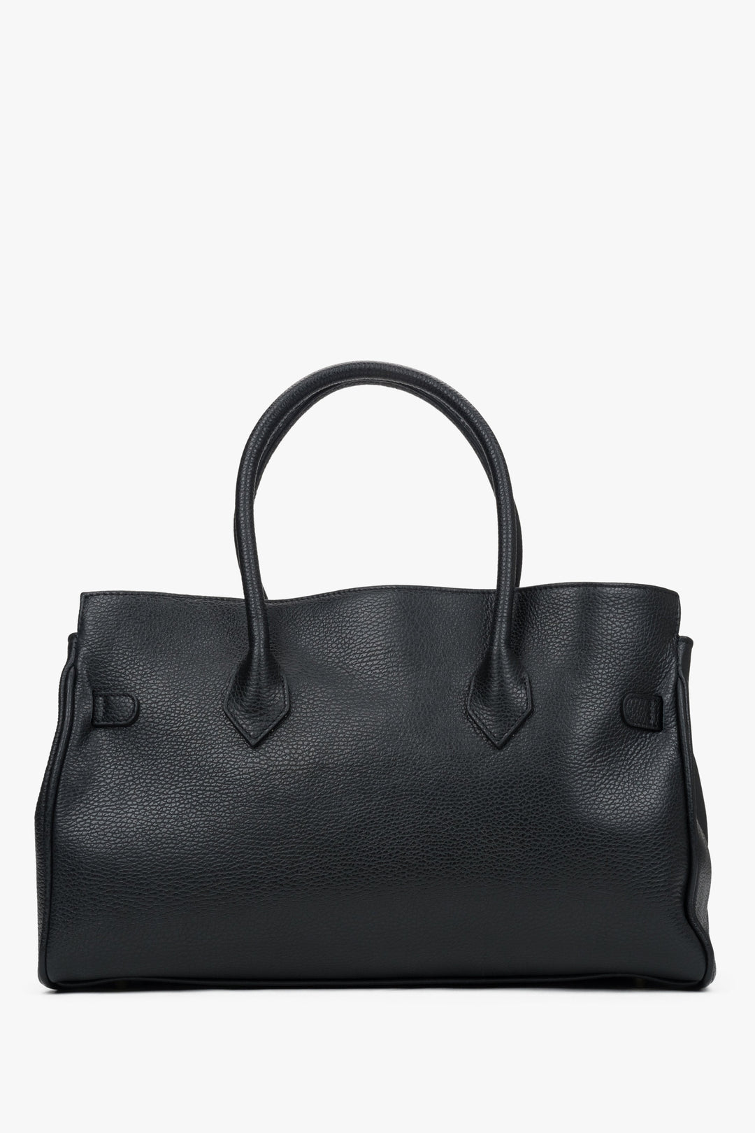 Seitenansicht der edlen Ledertasche zur Veranschaulichung der Tiefe und der Tragehenkel