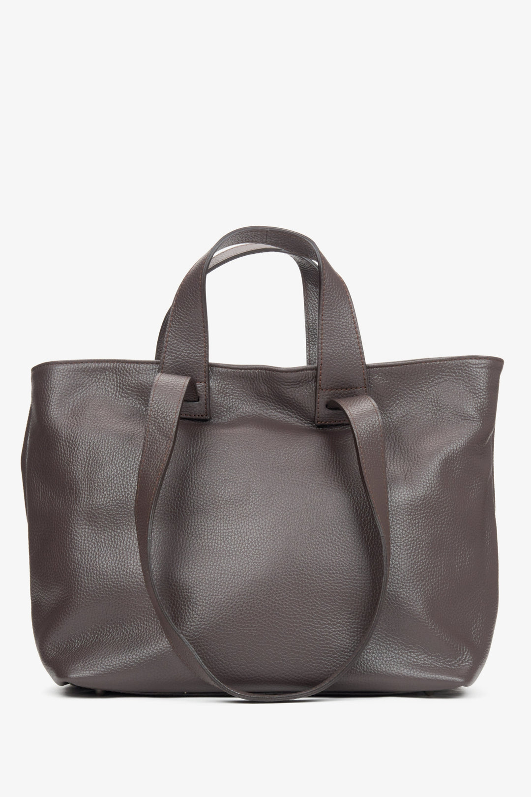 In Italien handgenähte Damenhandtasche aus dunkelbraunem Leder.
