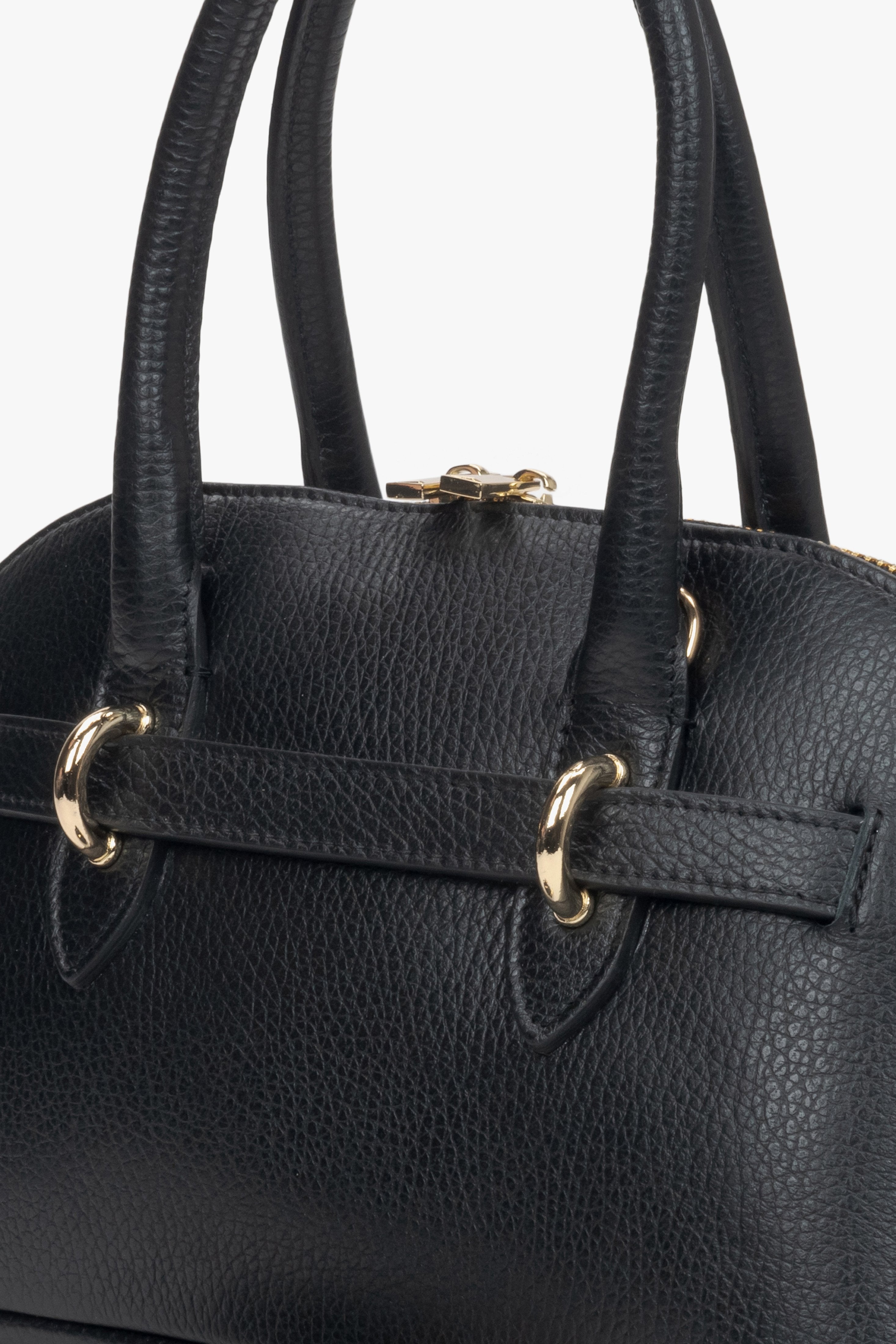 Schwarze Damen-Schultertasche von Estro aus edlem italienischem Premium-Leder.