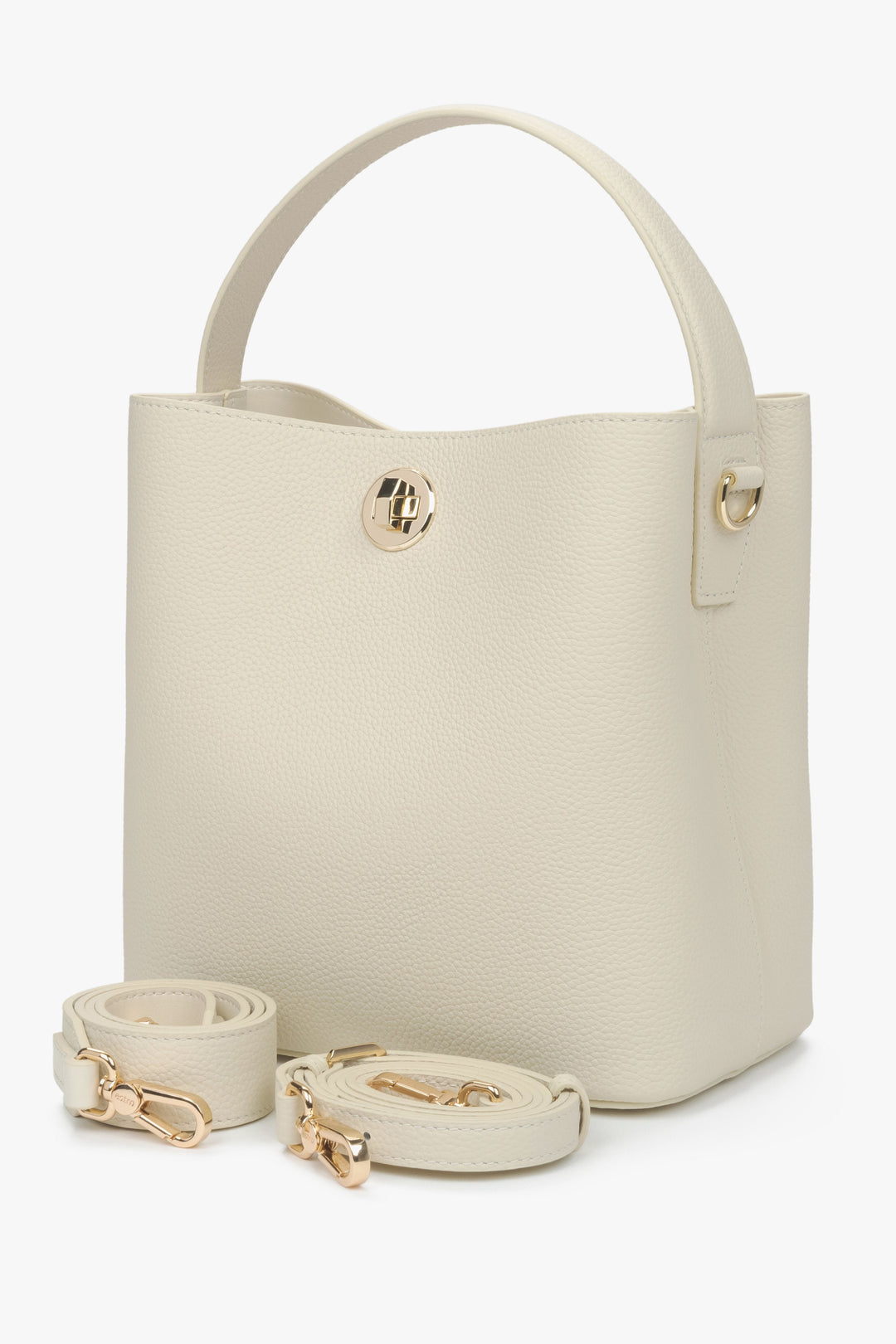Hellbeige Damenhandtasche zum Tragen in der Hand von Estro.
