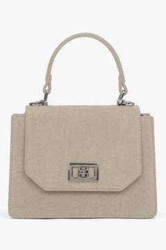 Hellbeige Damen-Mini-Henkeltasche aus Velours Vorderansicht.