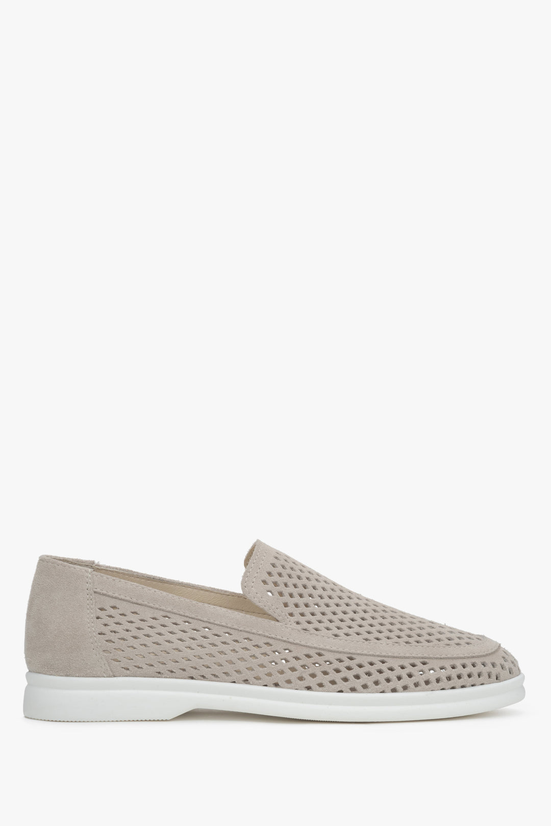 Bequeme Loafer für Damen aus perforiertem Veloursleder Estro ER00117584