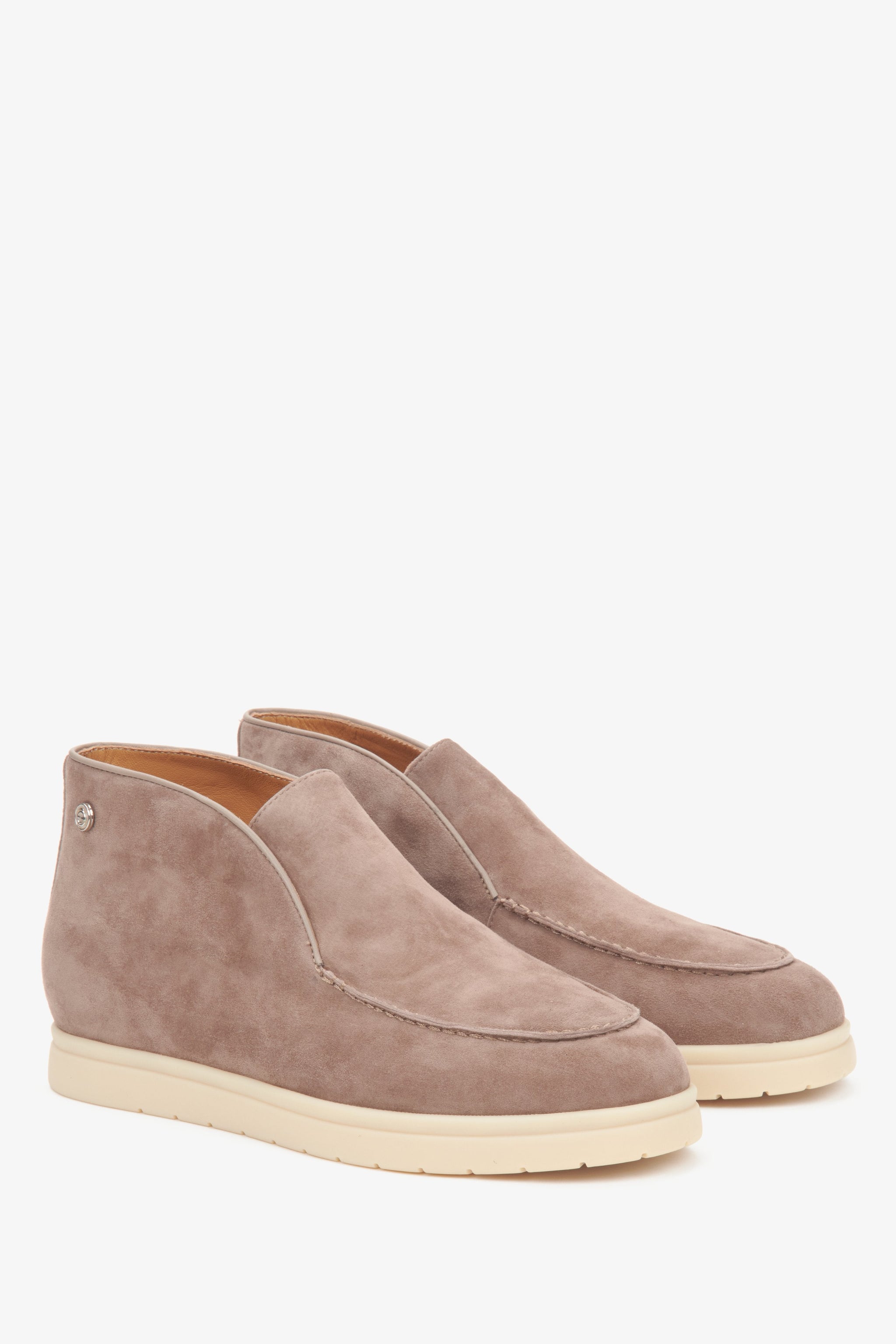 Hellbeige Damen Low-Top-Stiefeletten aus Veloursleder und Leder von Estro.
