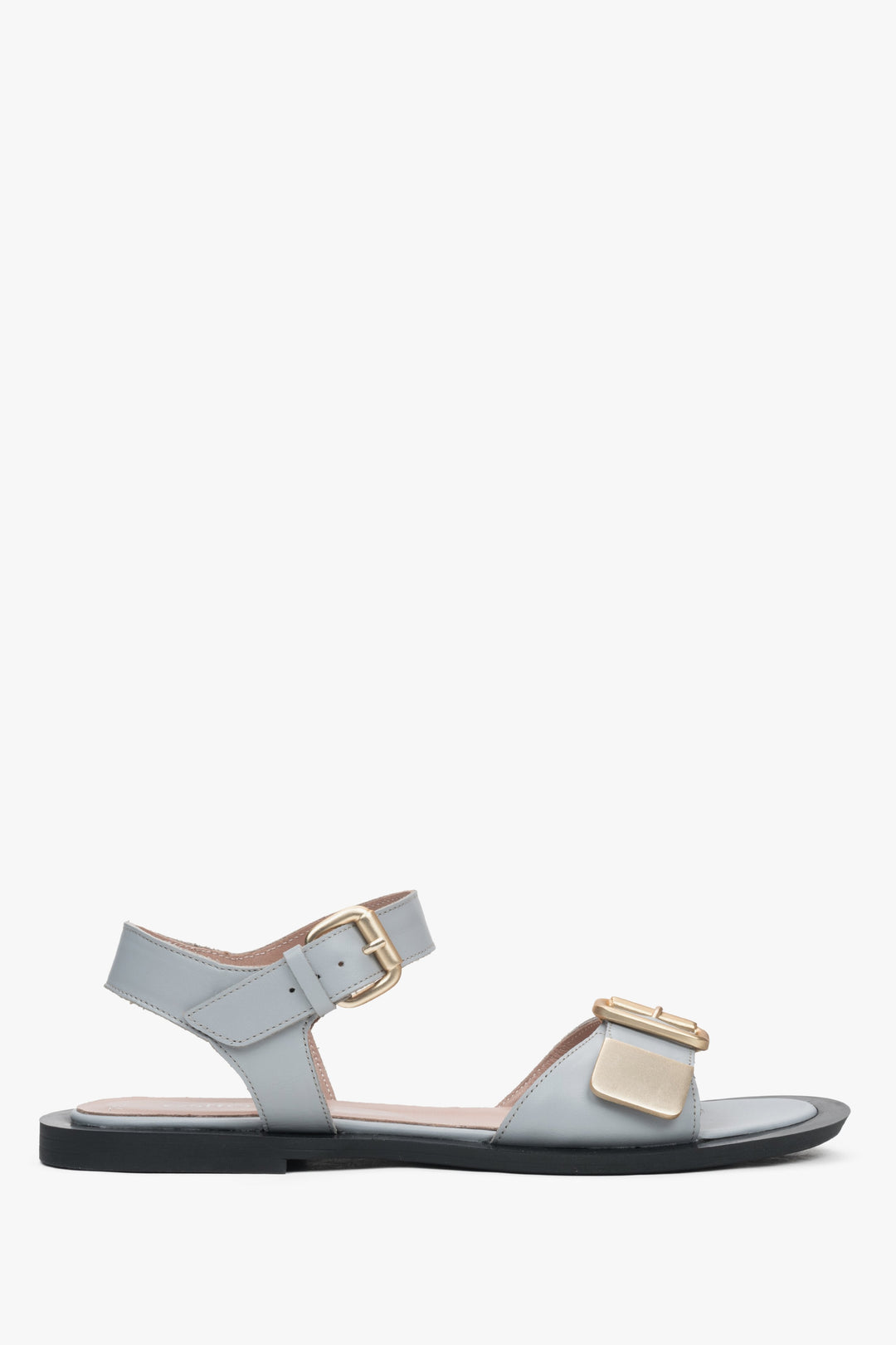 Hellblaue Damen-Ledersandalen mit flachem Absatz Estro ER00117384.
