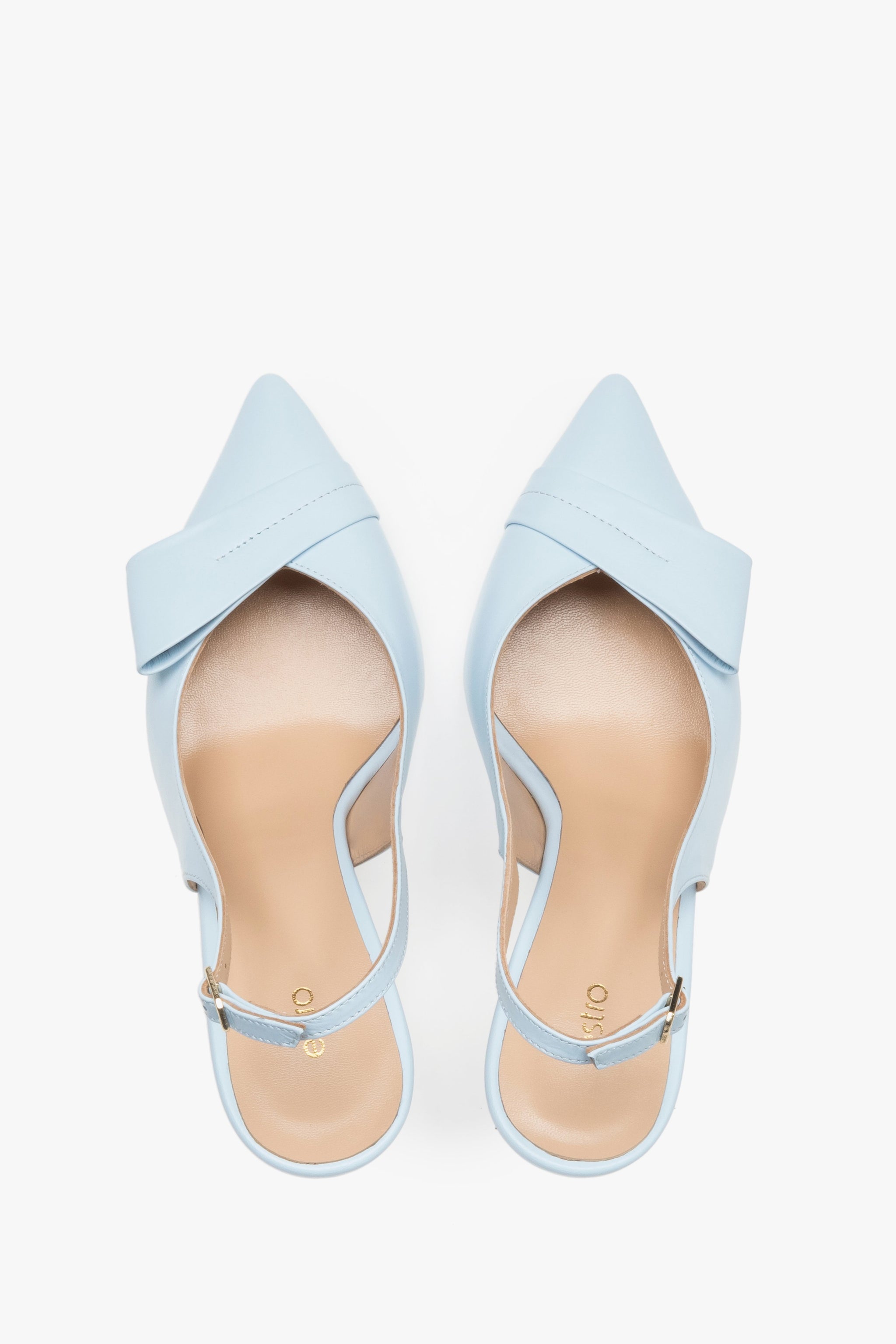 Hellblaue Damen-Slingback-Pumps aus Leder von oben als Paar