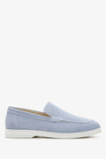 Hellblauer Damen-Loafer aus edlem Veloursleder Estro ER00112381.