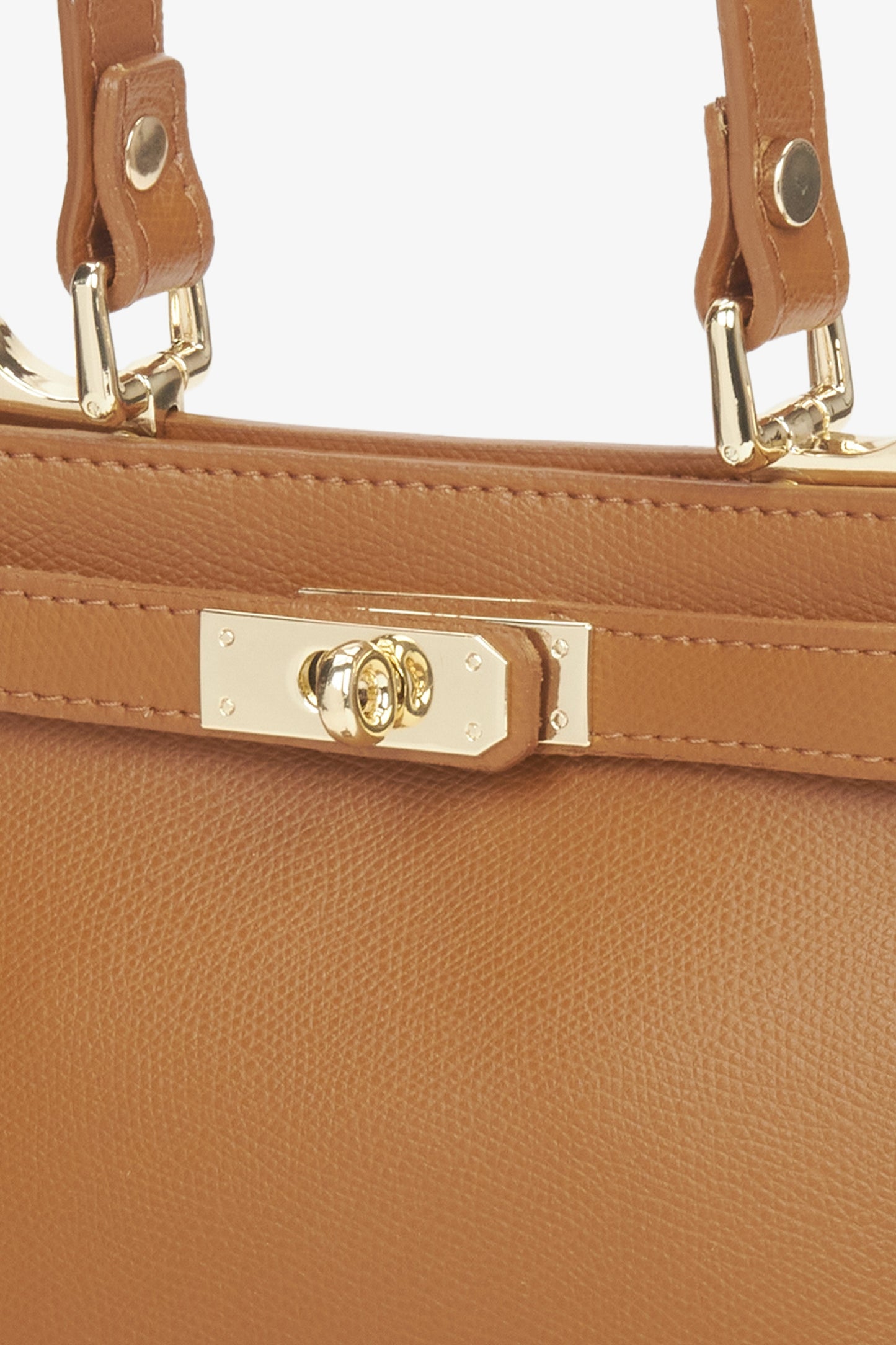 Damen-Satchel-Handtasche in Hellbraun aus hochwertigem italienischem Echtleder von Estro – Details.