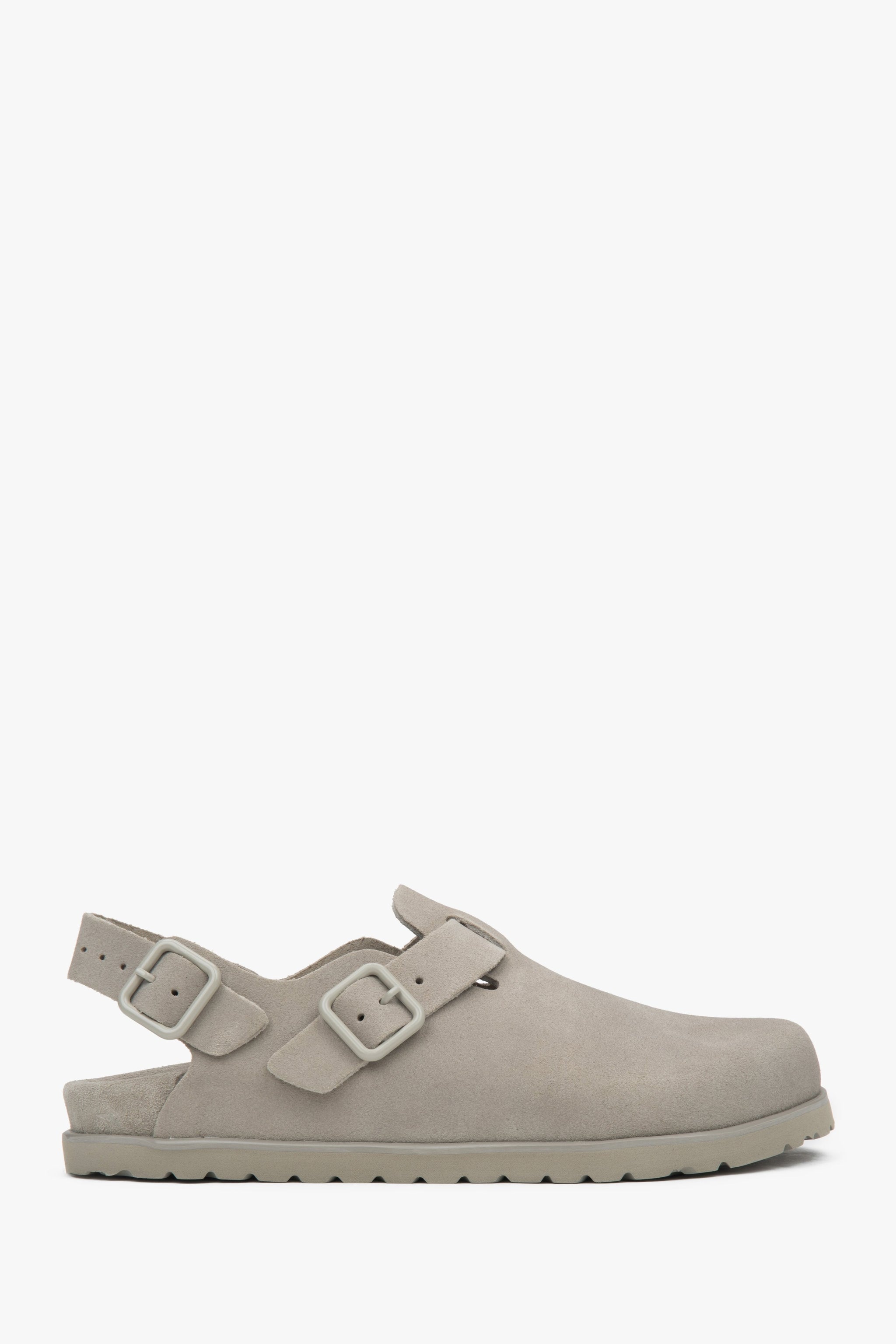 Hellgraue Clogs aus Velours für Damen Estro ER00117156.