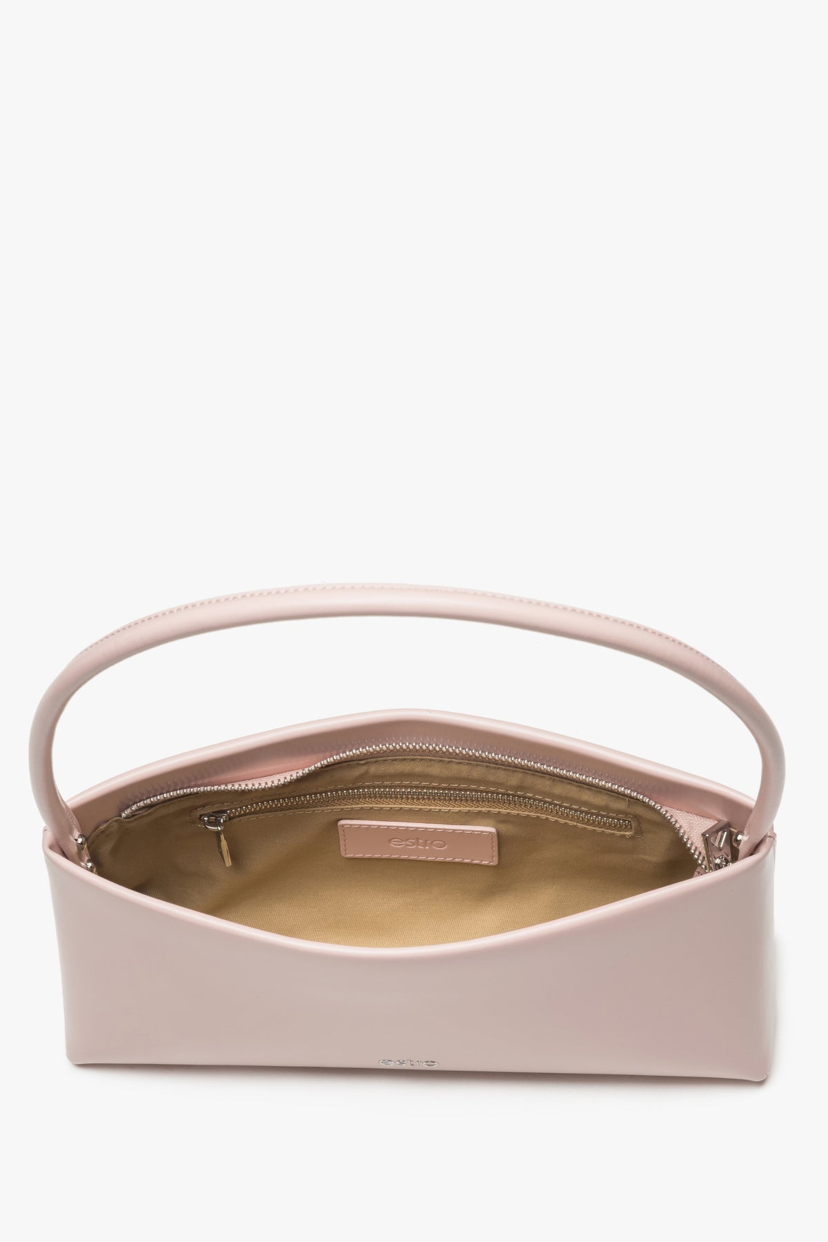 Blick in das Innenfach der rosa Damen-Ledertasche z.B. mit Reißverschluss.