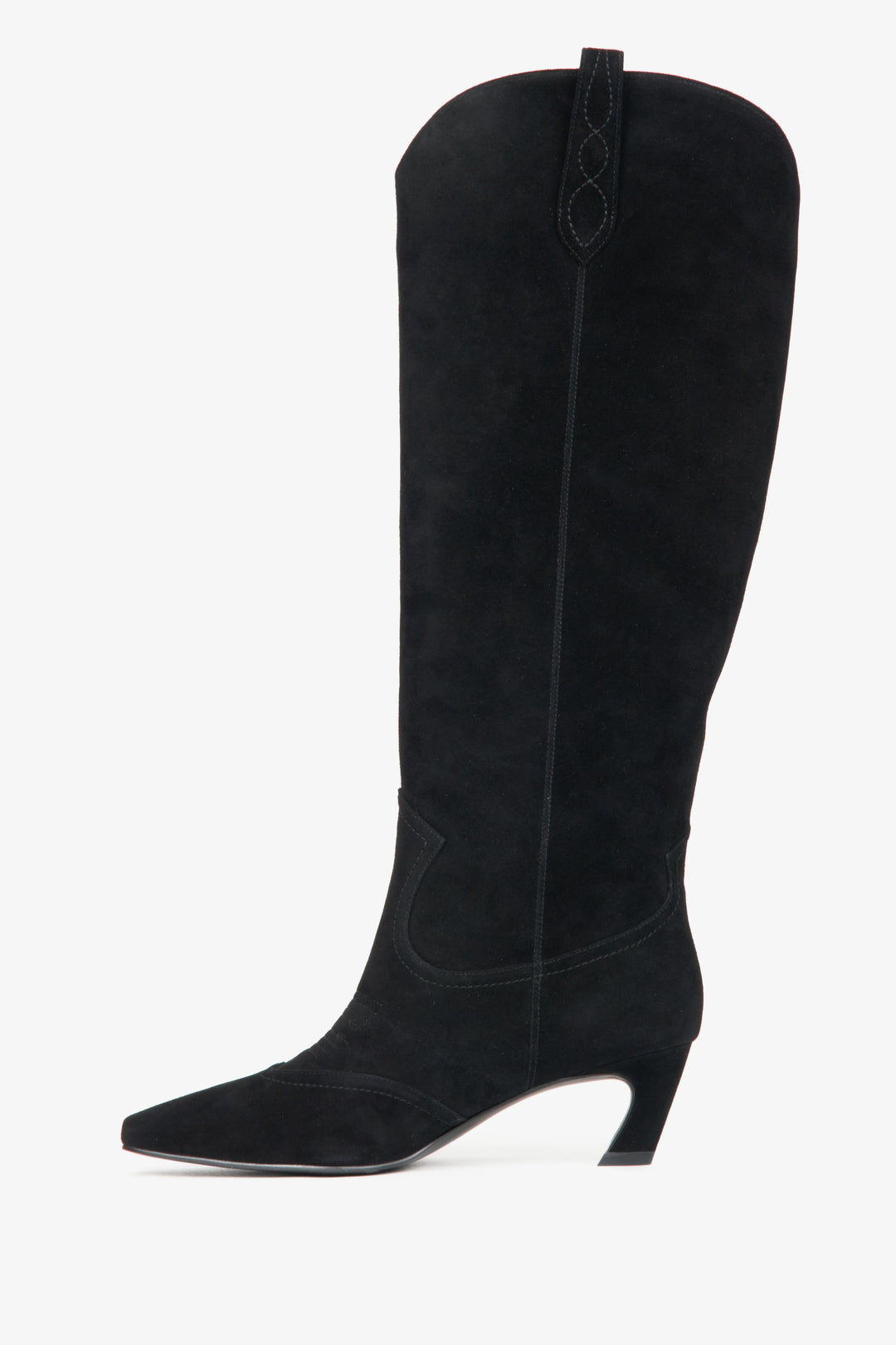 Elegante Damenstiefel mit hohem Schaft und dekorativen Nähten Estro ER00116168