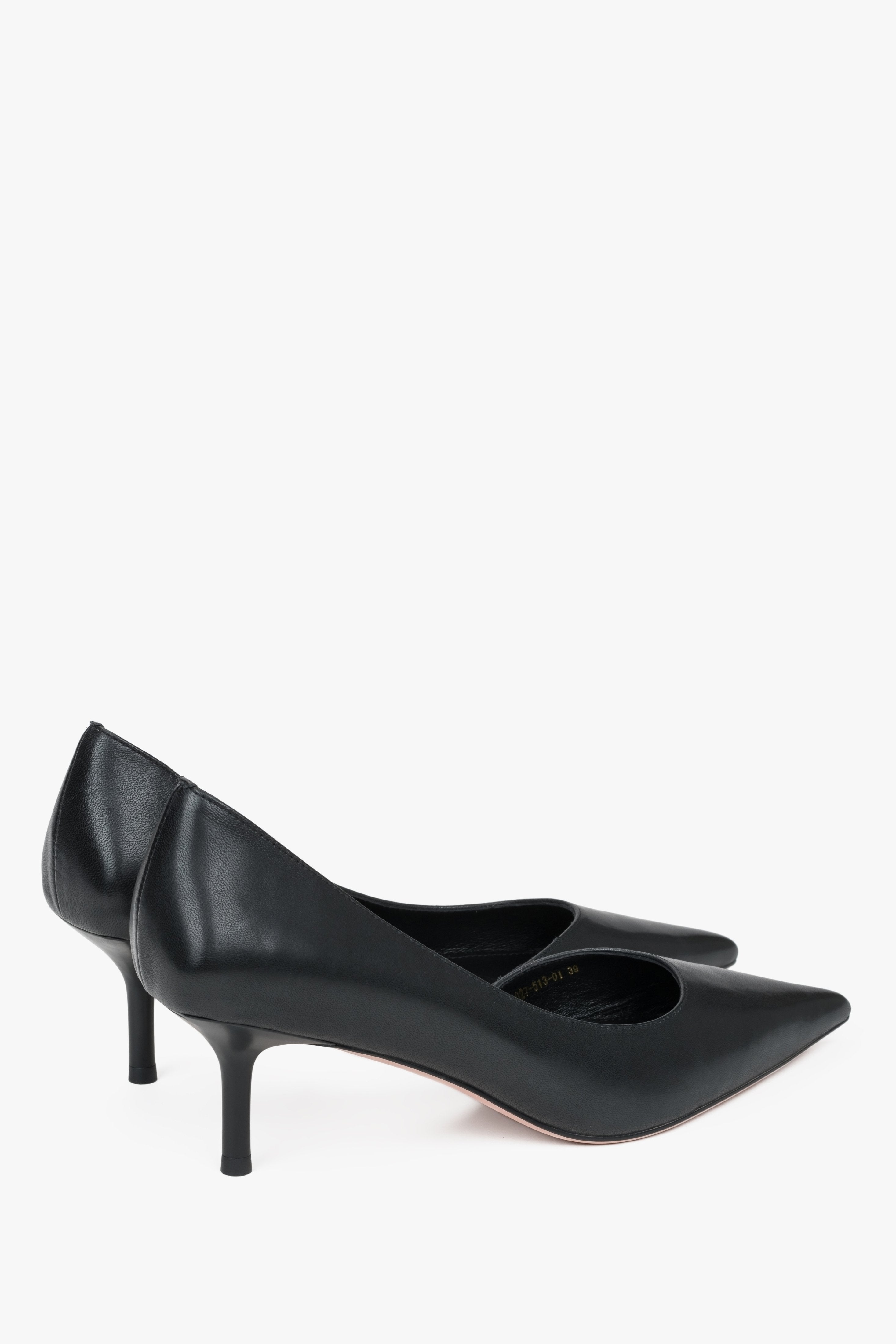 Echtes Leder: Klassische schwarze Schuhe von Estro mit niedrigem Absatz.