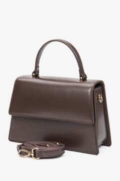 Kleine dunkelbraune Damen-Handtasche von Estro aus hochwertigem Echtleder.
