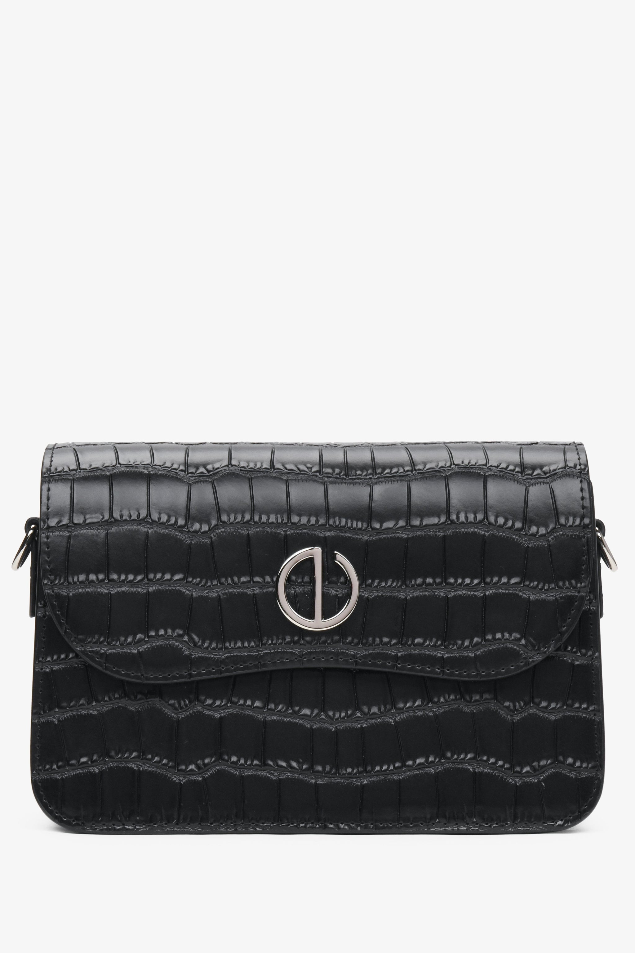 Kleine schwarze Damen-Handtasche aus echtem Leder mit Prägung Estro ER00115963.