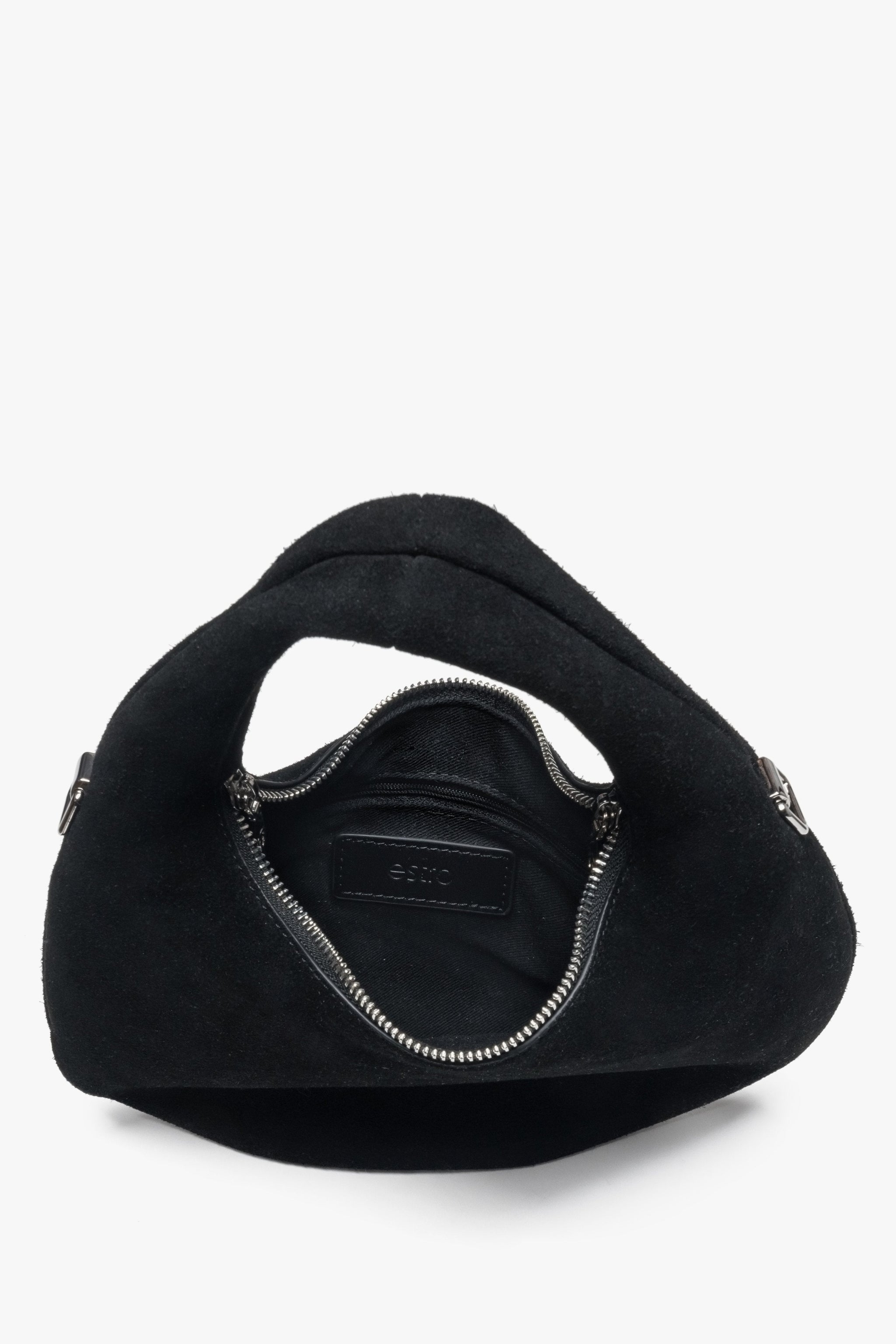 Kleine schwarze Damen-Handtasche von Estro aus natürlichem Velours.