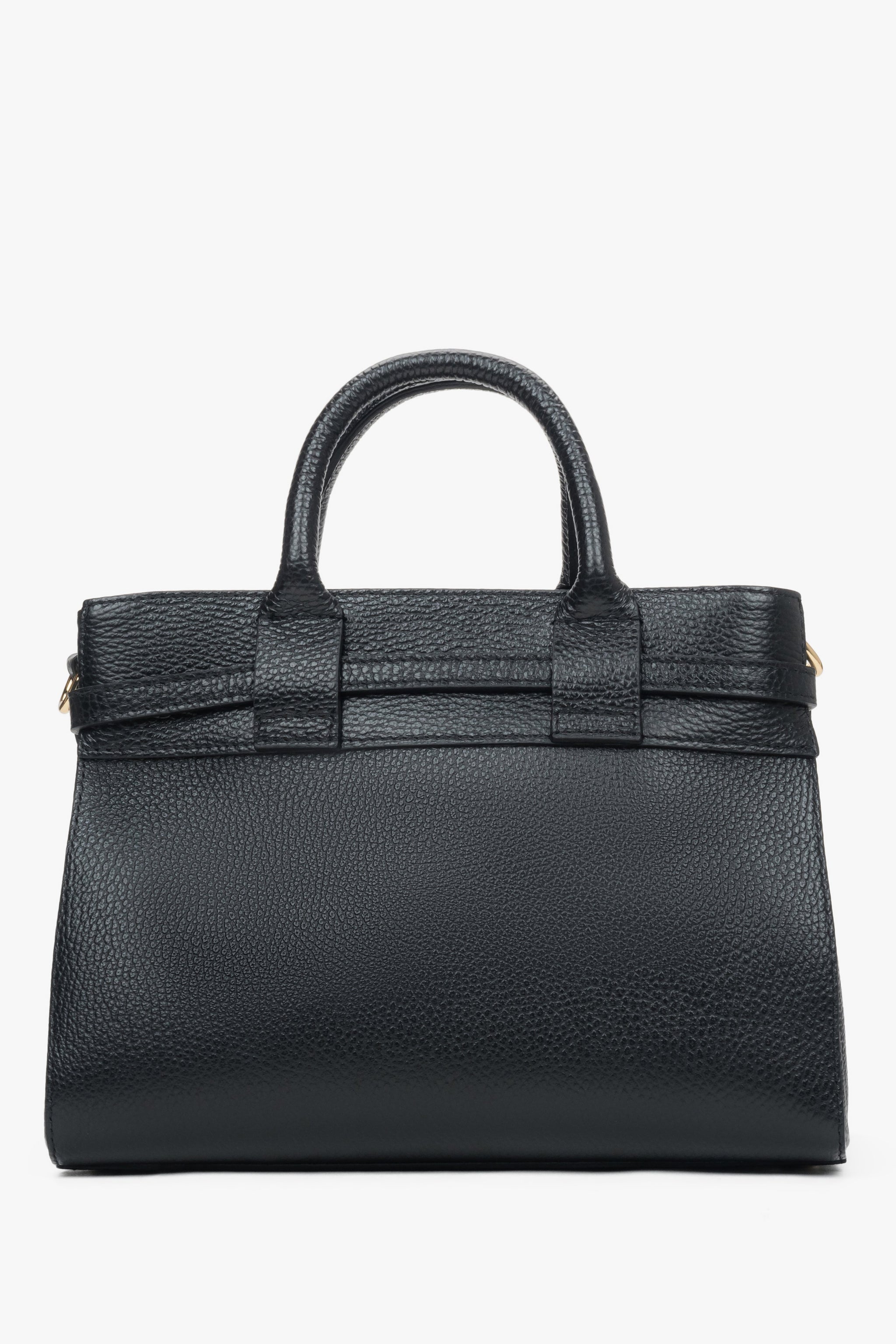 Rückansicht der kleinen schwarzen Damen-Henkeltasche aus italienischem Leder.