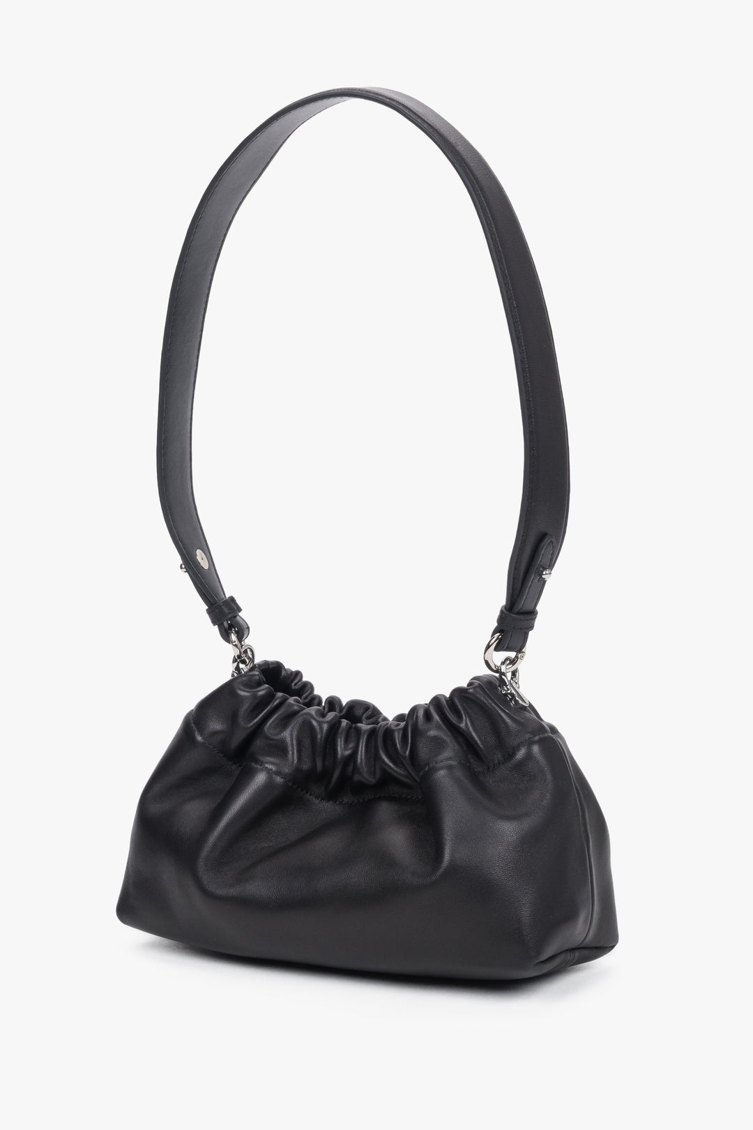 Kleine schwarze Damen-Tasche mit kurzem Riemen und gerafftem Verschluss
