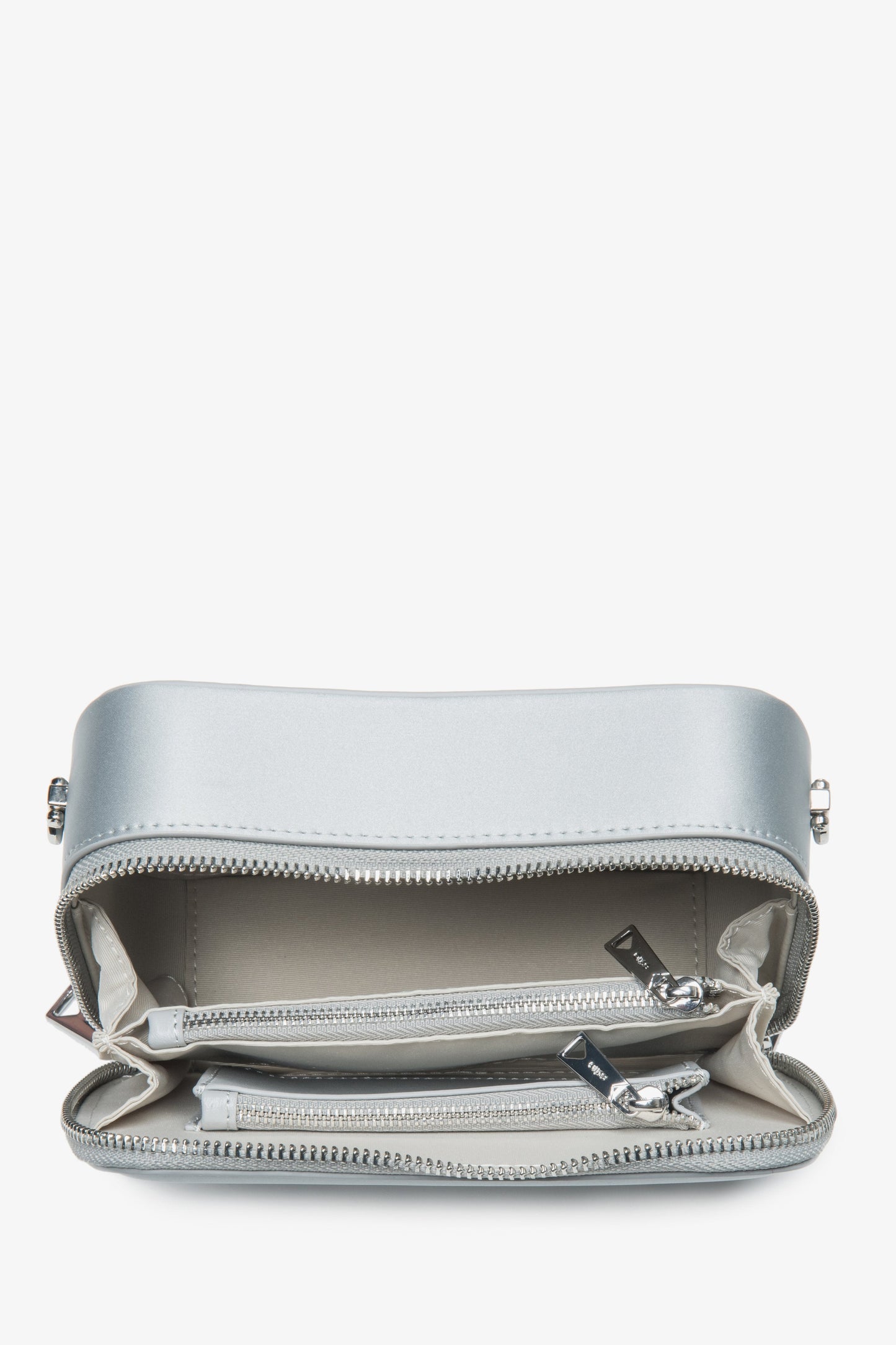 Kleine silberne Damen-Schultertasche mit Kette Estro ER00116810