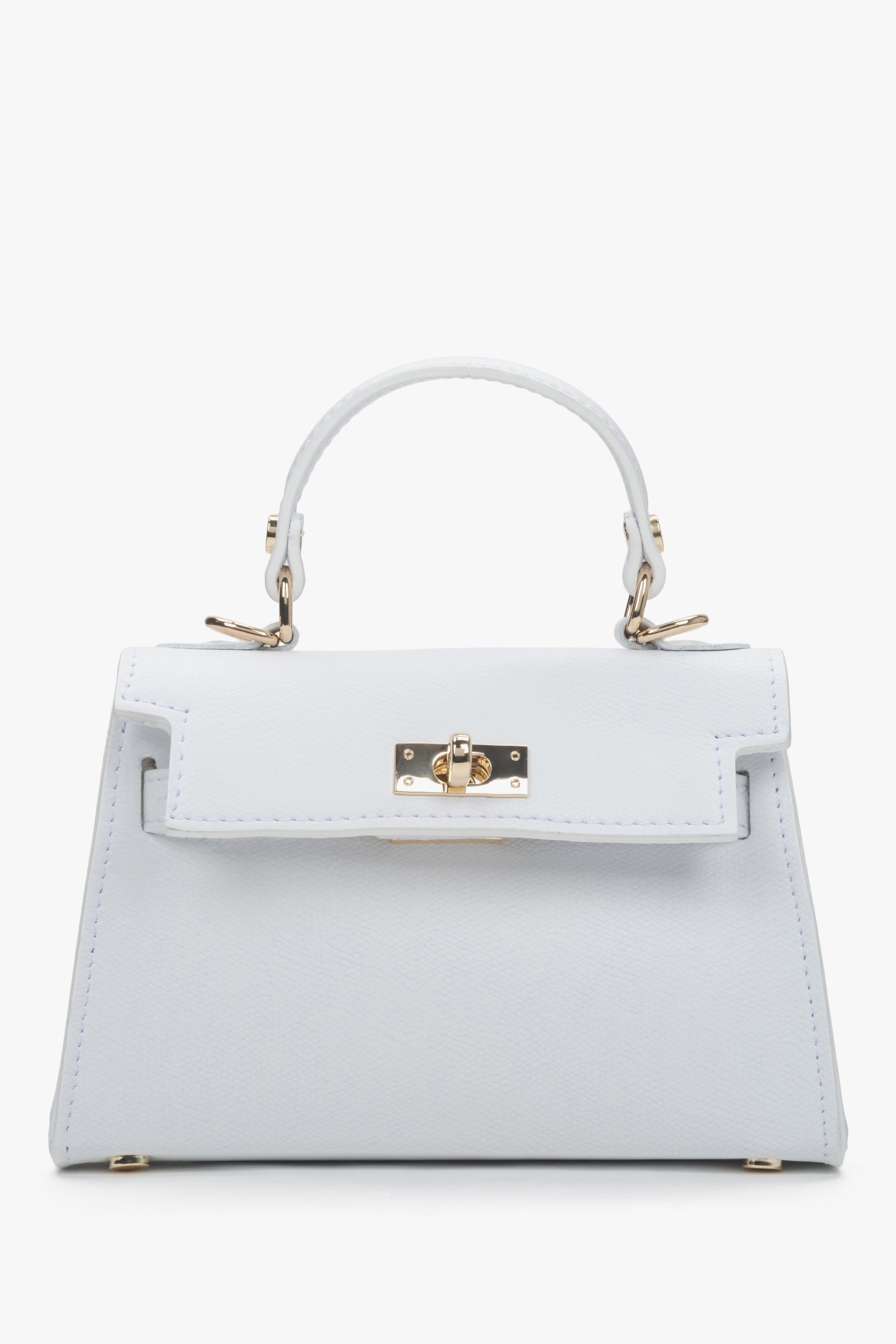 Frontale Ansicht der kleinen weißen Leder-Handtasche mit goldfarbenen Details