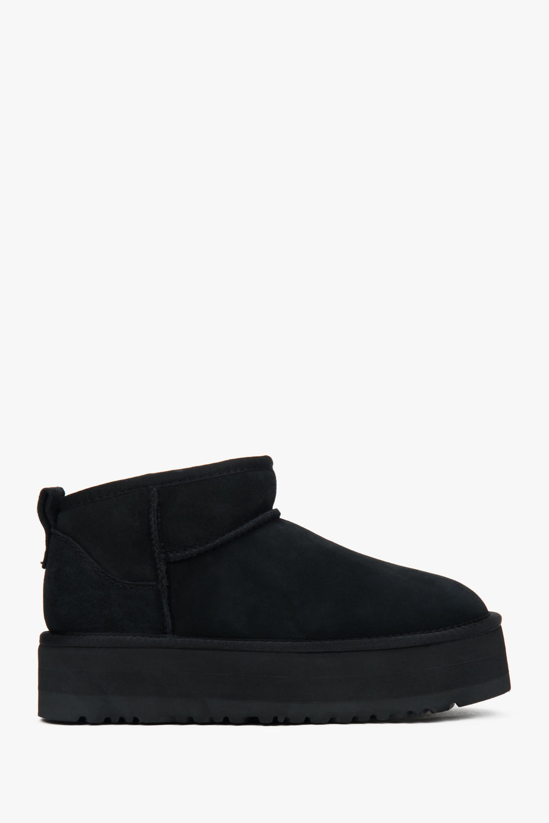 Kurze schwarze Damen-Schneestiefel aus echtem Velours mit warmem Fellfutter Estro ER00117611.