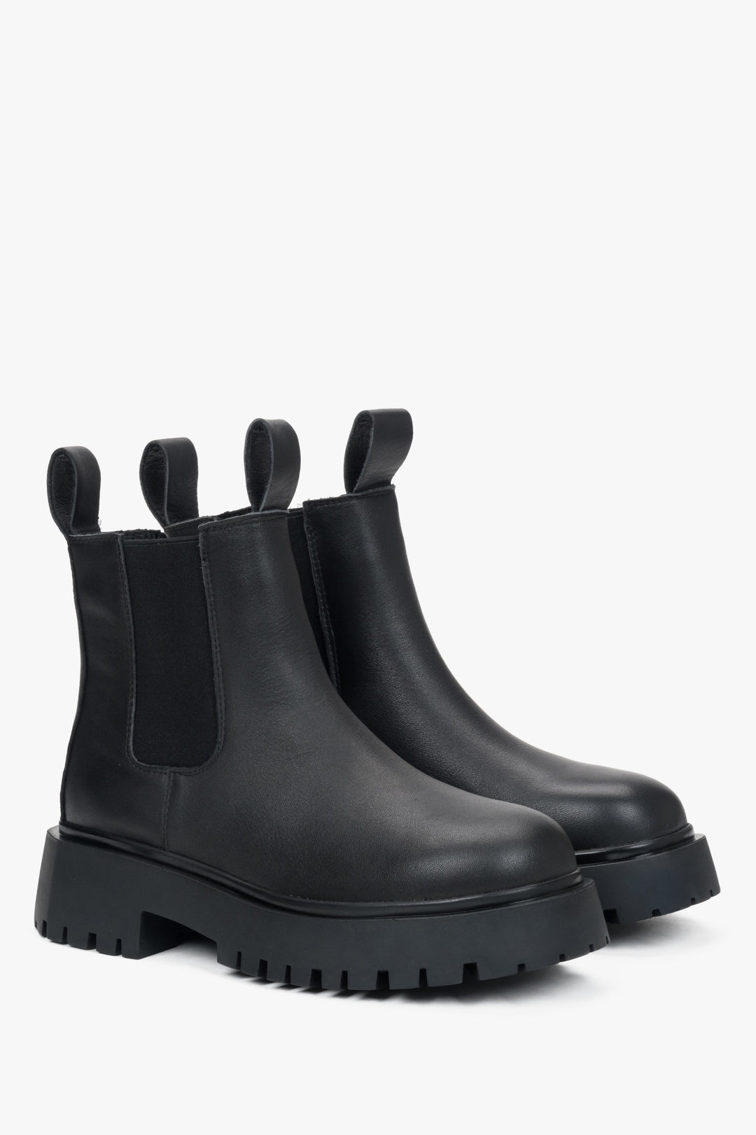 Damen-Low-Top-Chelsea-Boots in Schwarz aus Leder, gefertigt von Estro.