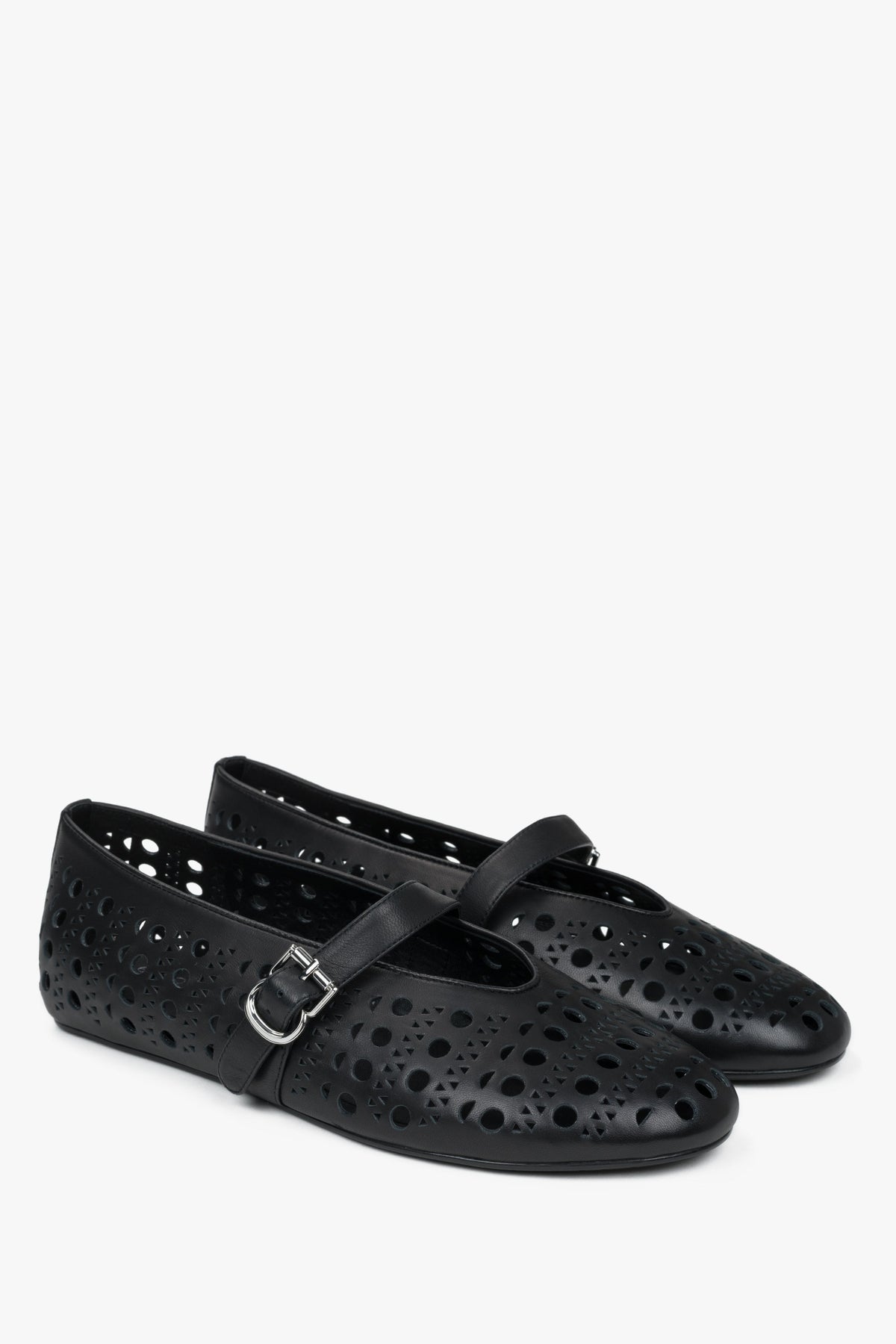 Flache Sohle und elegantes Design – Sommer-Ballerinas aus Echtleder Estro ER00116976